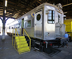 NSW U set (CF 5003) at the Junee Roundhouse Museum.jpg
